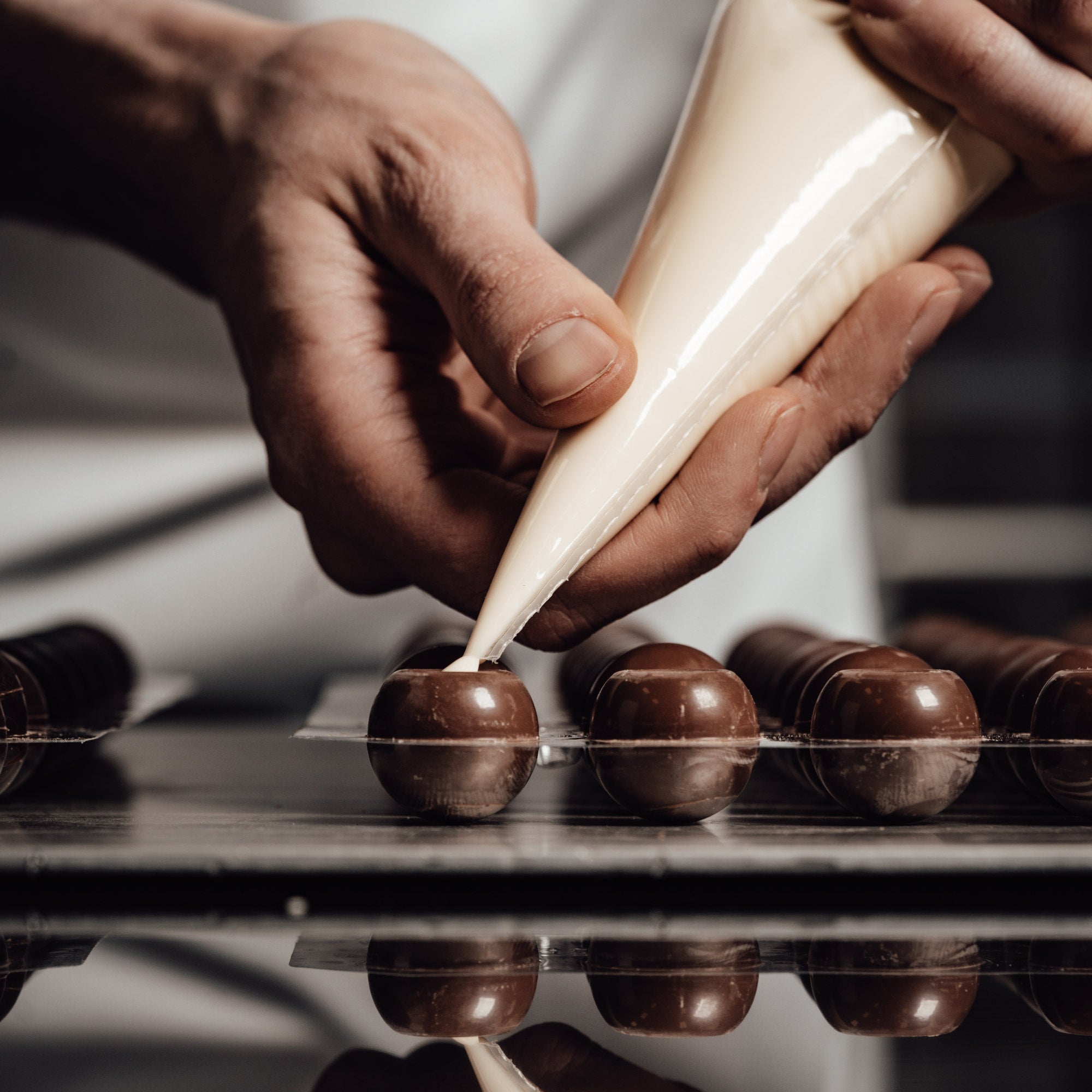 Dark Chocolate Truffle Shells - Callebaut Shop