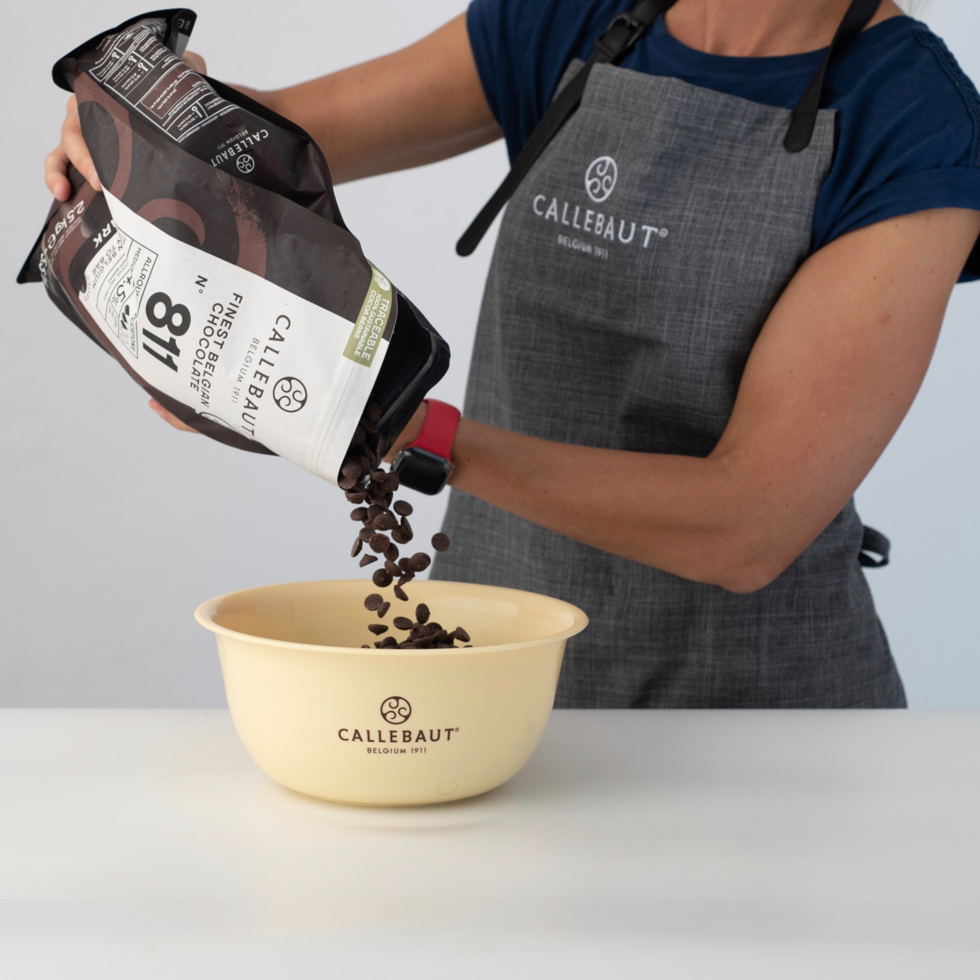 Dark Chocolate Callets: Recipe N° 811 - Callebaut Shop