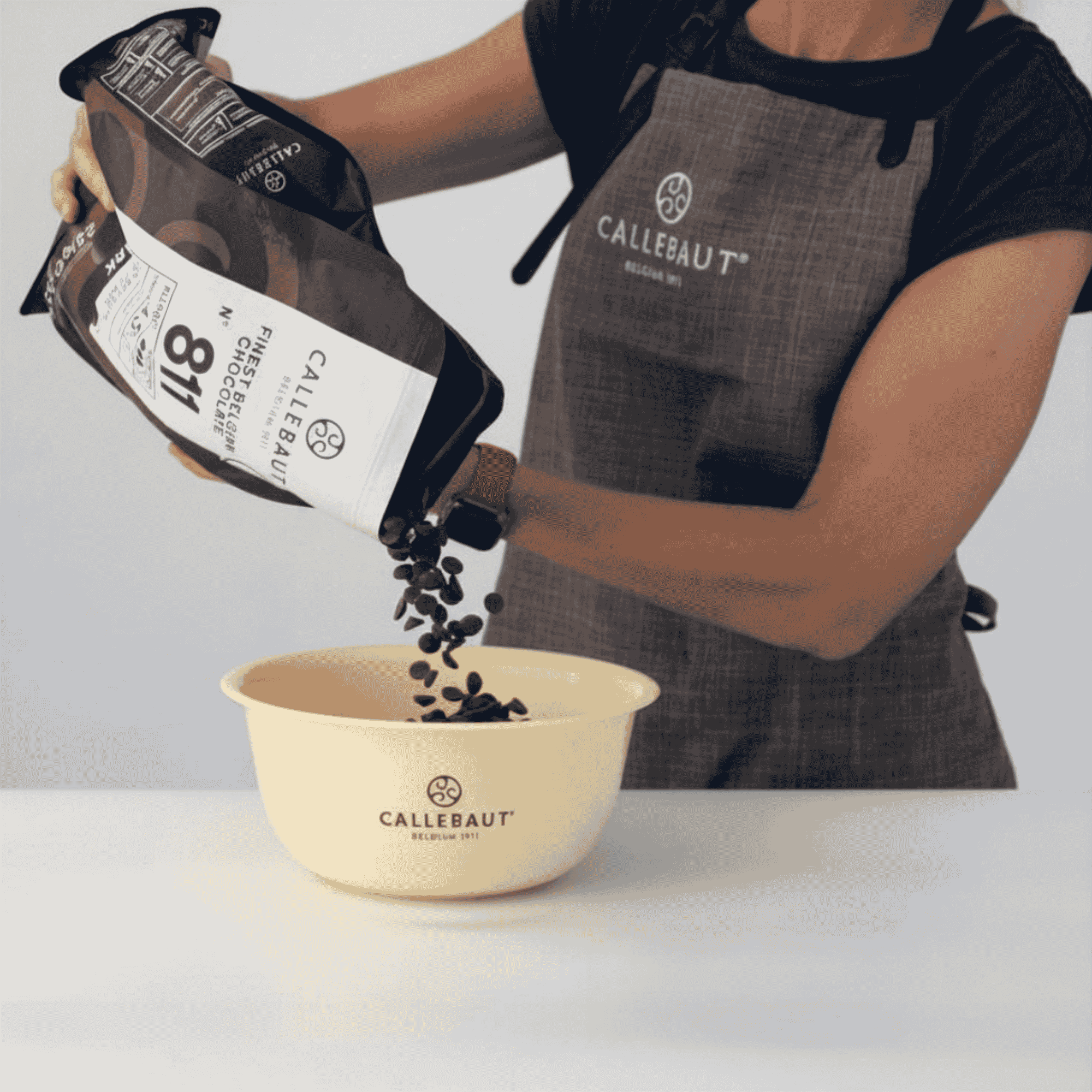 Dark Chocolate Callets 54.5% Recipe 811, , small