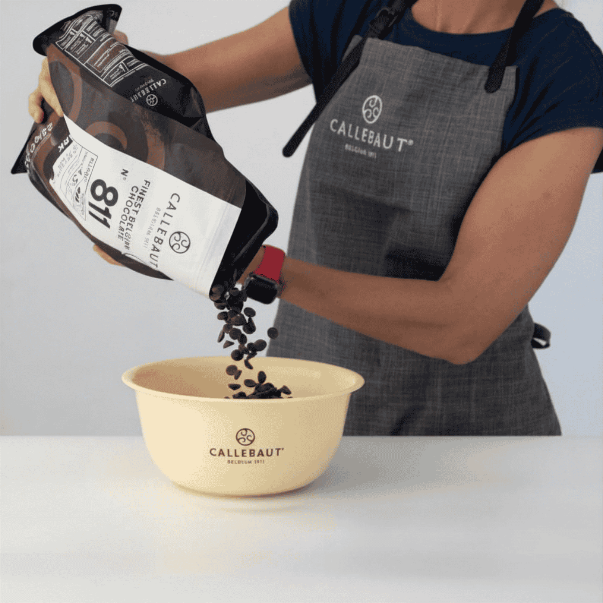Dark Chocolate Callets 54.5% Recipe 811, , large
