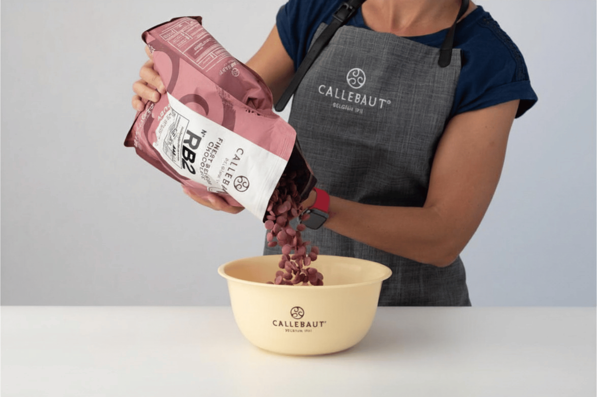 Ruby Chocolate Callets Recipe RB2 2.5kg, , large